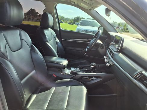Used 2021 Kia Telluride LX FWD image 25