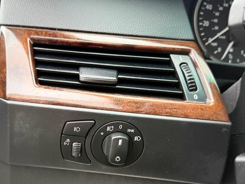 Used 2007 BMW 530i Sedan RWD image 23