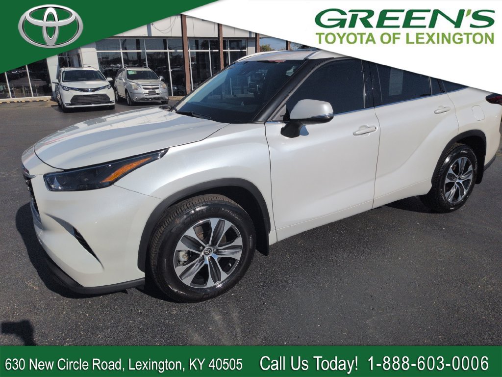 Used 2022 Toyota Highlander XLE AWD/4WD 360° Tour