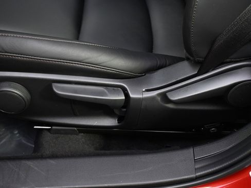 Certified 2025 MAZDA MAZDA3 s Sport image 14