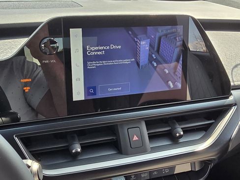 New 2026 Lexus UX 300h FWD image 17