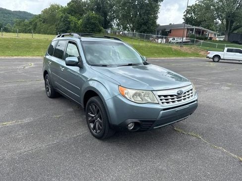 Used 2012 Subaru Forester 2.5X Limited AWD/4WD image 2