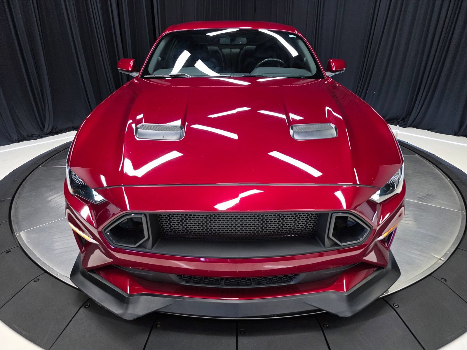 Used 2019 Ford Mustang GT Premium w/ Equipment Group 401A RWD image 43