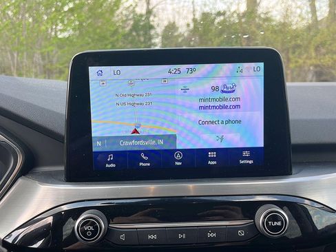 Used 2022 Ford Escape Titanium FWD image 17