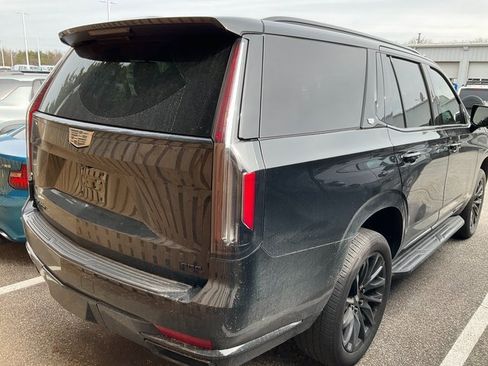 Used 2024 Cadillac Escalade Sport Platinum w/ LPO, ONYX Package image 5