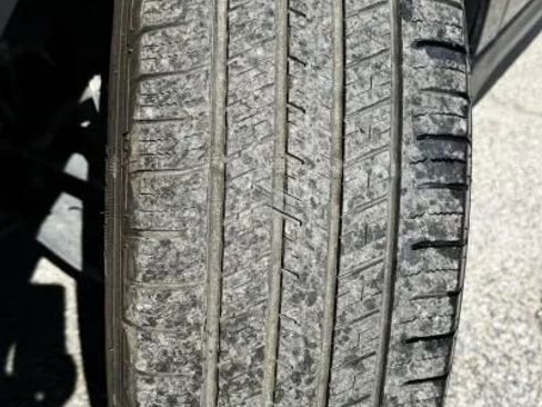 Used 2020 Chevrolet Equinox LT w/ Driver Convenience Package image 16