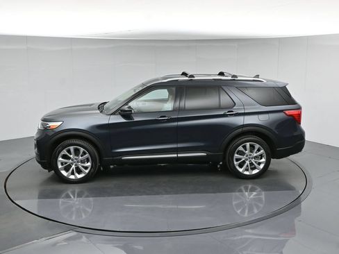 Used 2023 Ford Explorer Platinum AWD/4WD image 44