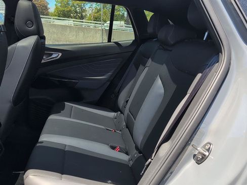 Used 2023 Volkswagen ID.4 Pro S RWD image 16