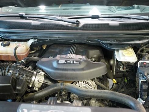 Used 2022 Jeep Grand Wagoneer Series III w/ Rear Seat Video Group 1 AWD/4WD image 4