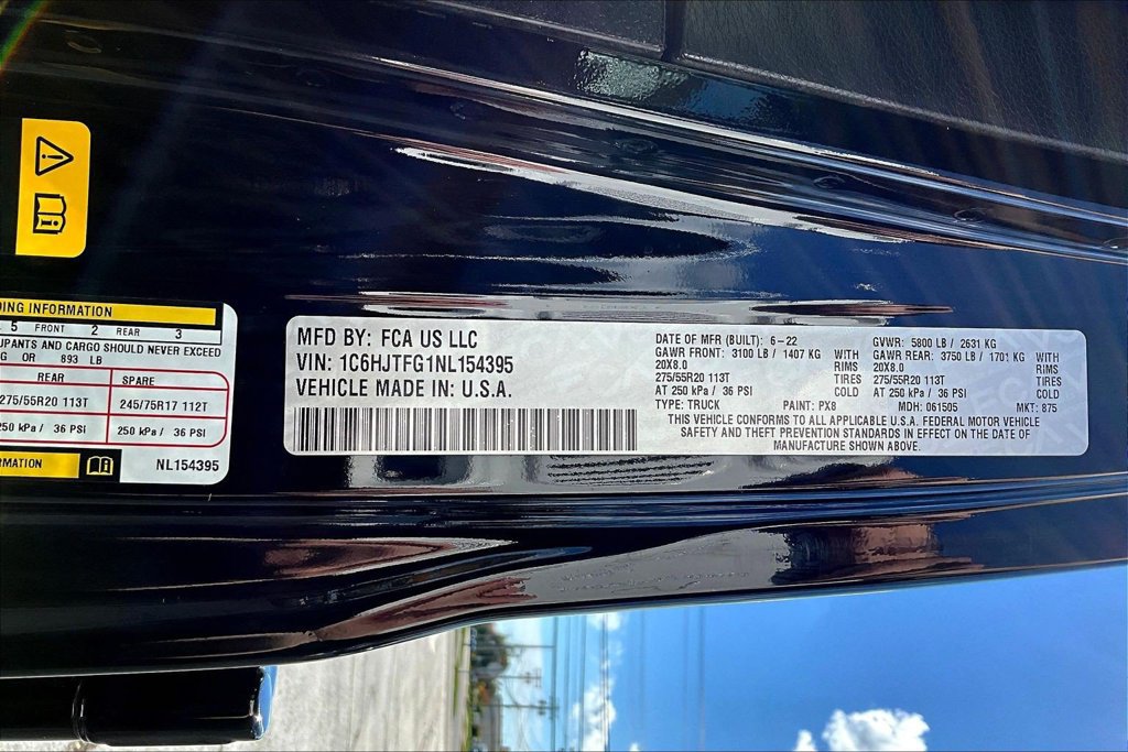 Used 2022 Jeep Gladiator Overland AWD/4WD image 17
