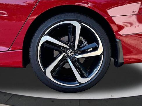 Used 2021 Honda Accord Sport image 34