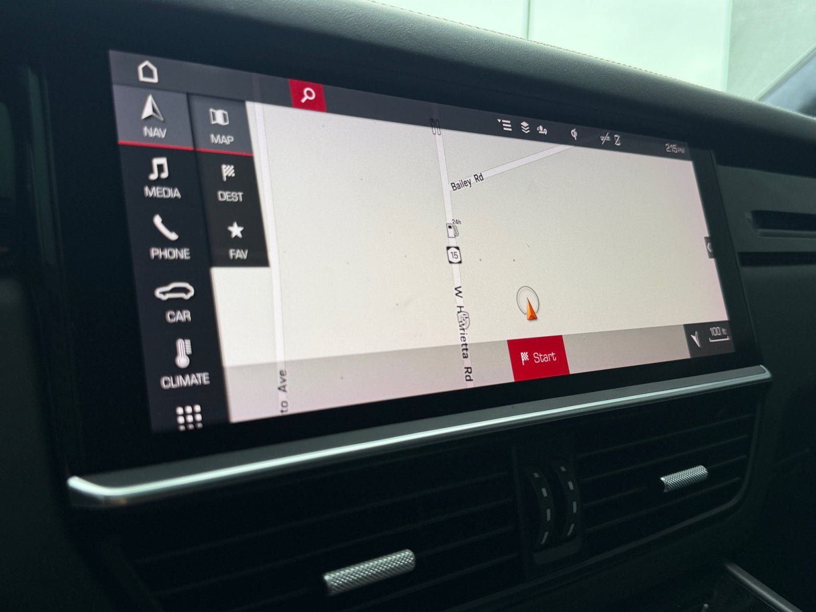 Certified 2020 Porsche Cayenne Turbo S AWD/4WD image 18