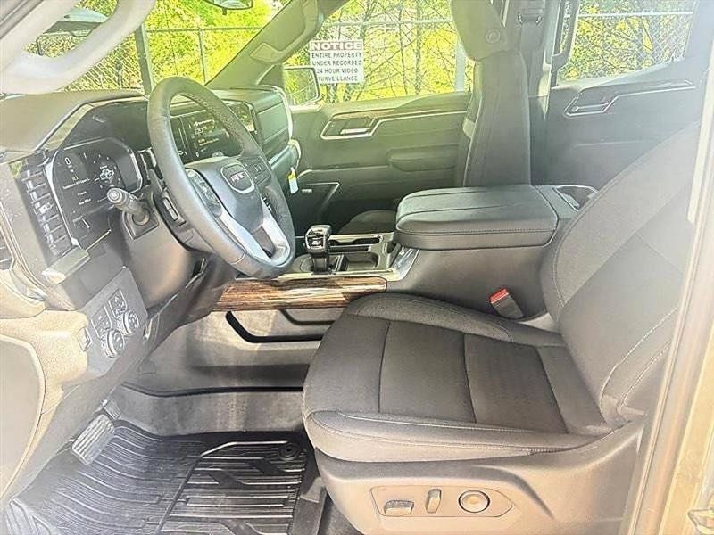 Used 2026 GMC Sierra 1500 Elevation w/ Preferred Package AWD/4WD image 20