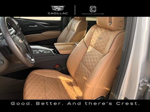Certified 2024 Cadillac Escalade Premium Luxury w/ Performance Package AWD/4WD image 24