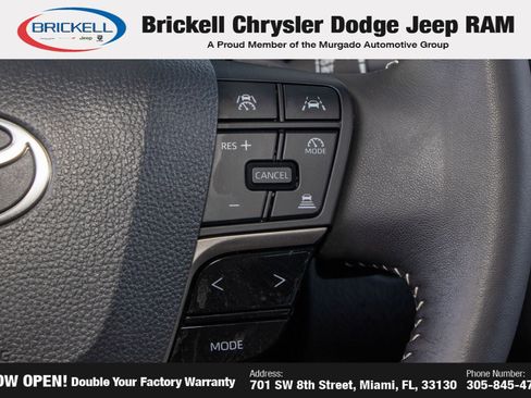 Used 2025 Toyota Camry SE FWD image 29