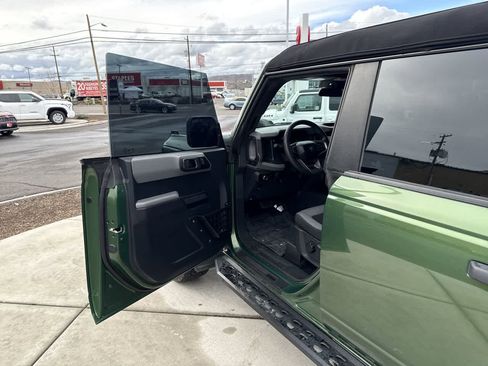 Used 2023 Ford Bronco 4-Door image 10