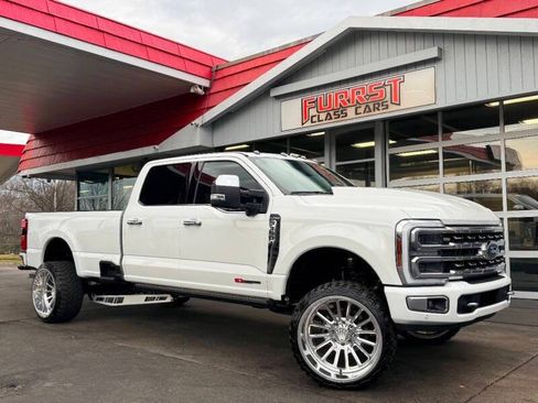 Used 2024 Ford F350 Platinum w/ FX4 Off-Road Package AWD/4WD image 1