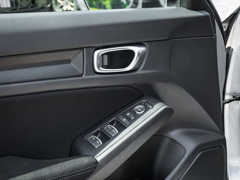 Used 2022 Honda Civic Sport image 16