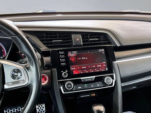 Used 2019 Honda Civic Sport image 9