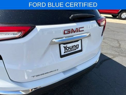 Used 2023 GMC Terrain SLT FWD image 25