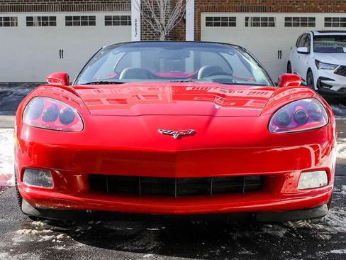 Used 2007 Chevrolet Corvette Convertible w/ Preferred Equipment Group RWD image 13