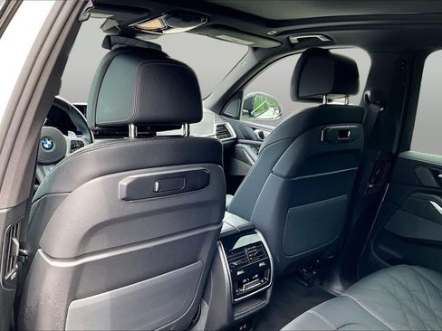 Certified 2025 BMW X5 xDrive40i AWD/4WD image 22