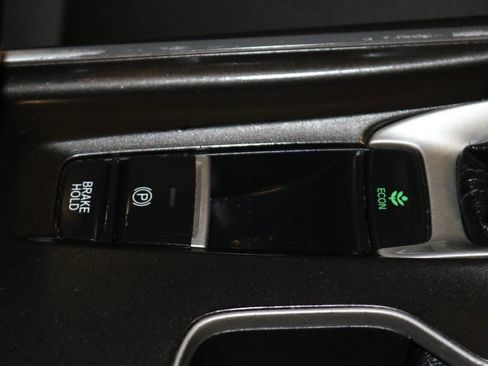 Used 2019 Honda Accord LX image 49