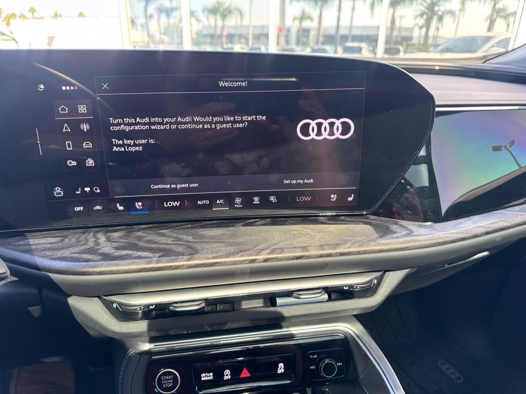 Used 2025 Audi Q5 Premium Plus w/ Premium Plus AWD/4WD image 31