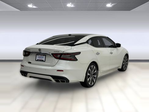 Used 2019 Nissan Maxima Platinum w/ Sport Mat Group FWD image 7