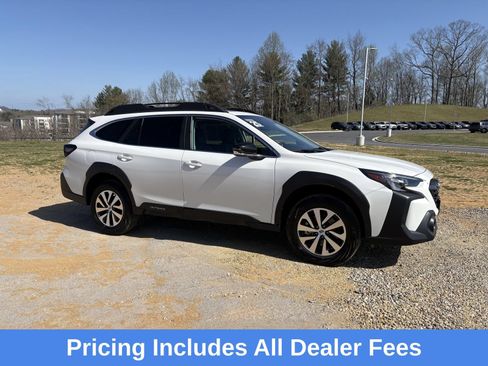 Certified 2025 Subaru Outback Premium AWD/4WD image 7