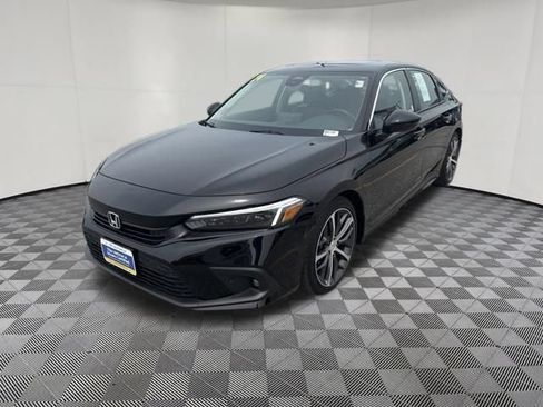 Used 2024 Honda Civic Touring image 11