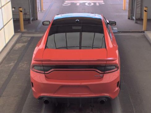 Used 2016 Dodge Charger SRT Hellcat w/ Harman/Kardon Audio Group RWD image 5