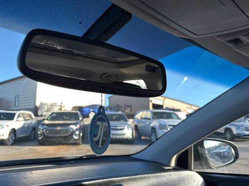 Used 2015 Toyota Avalon XLE Touring image 29