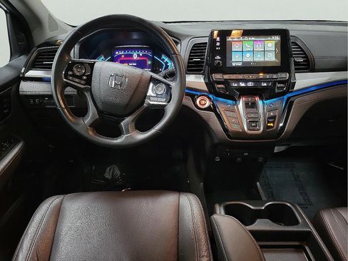 Used 2023 Honda Odyssey Touring image 10