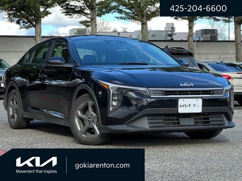 Certified 2025 Kia K4 LXS image 1