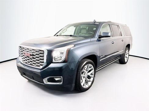 Used 2020 GMC Yukon XL Denali w/ Denali Ultimate Package image 1