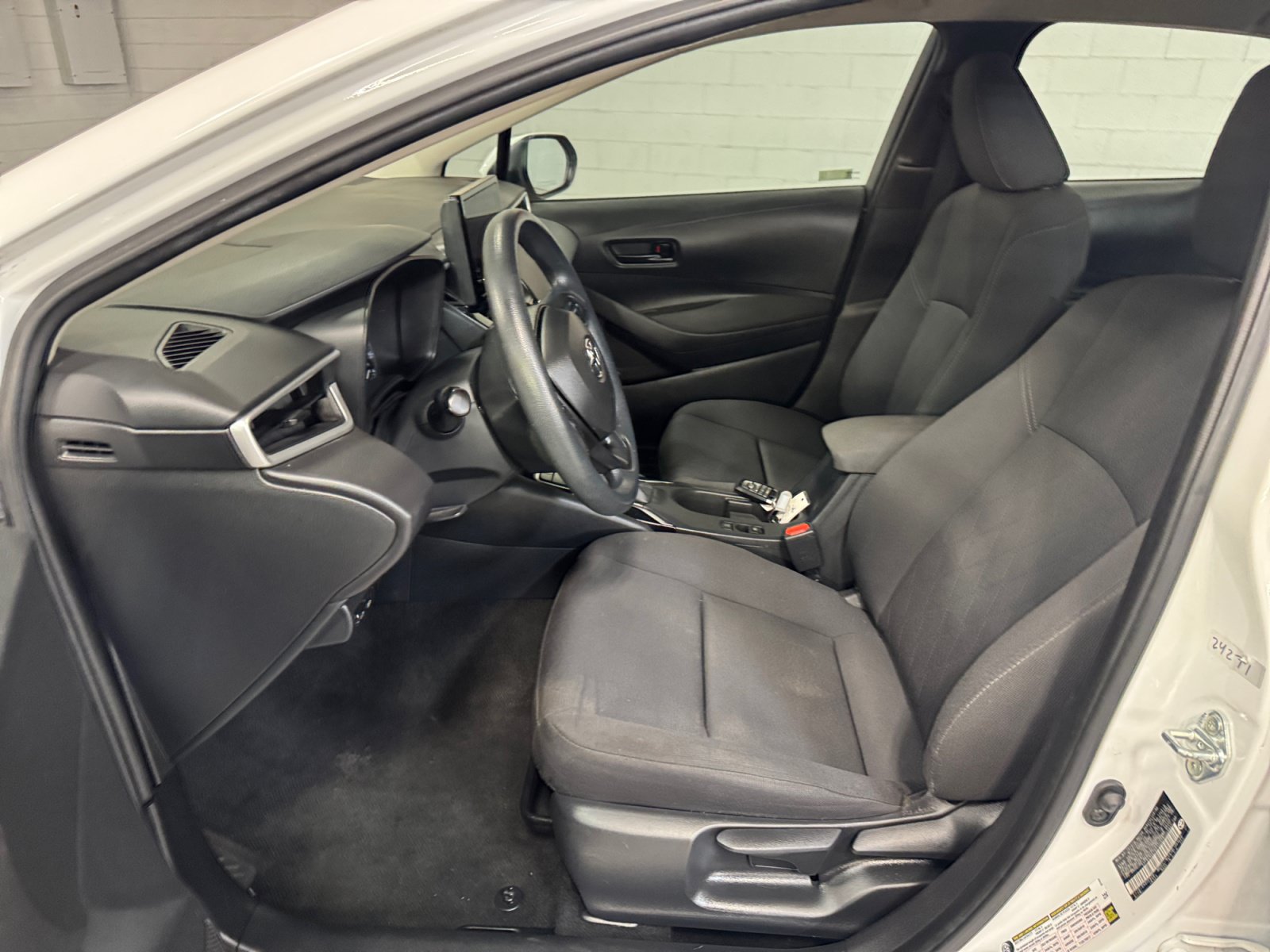 Certified 2024 Toyota Corolla LE FWD image 14