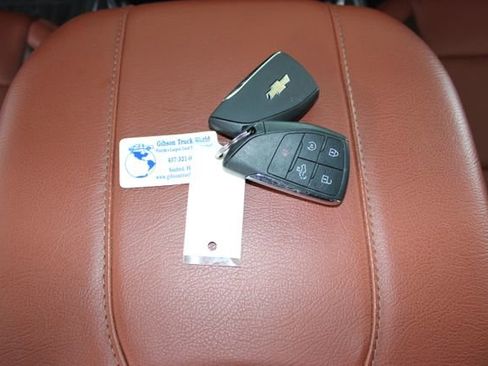Used 2025 Chevrolet Silverado 2500 LT w/ Trail Boss Package AWD/4WD image 29