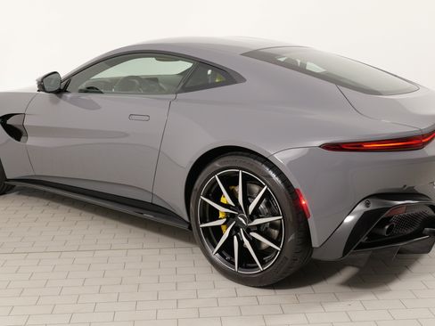 Used 2019 Aston Martin V8 Vantage Coupe RWD image 21