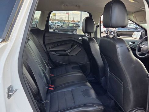 Used 2014 Ford Escape SE w/ SE Chrome Package image 17