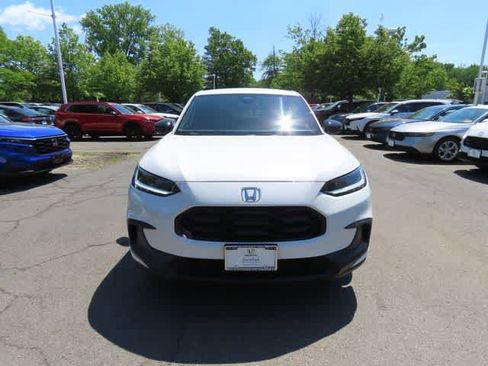 Used 2023 Honda HR-V Sport image 6