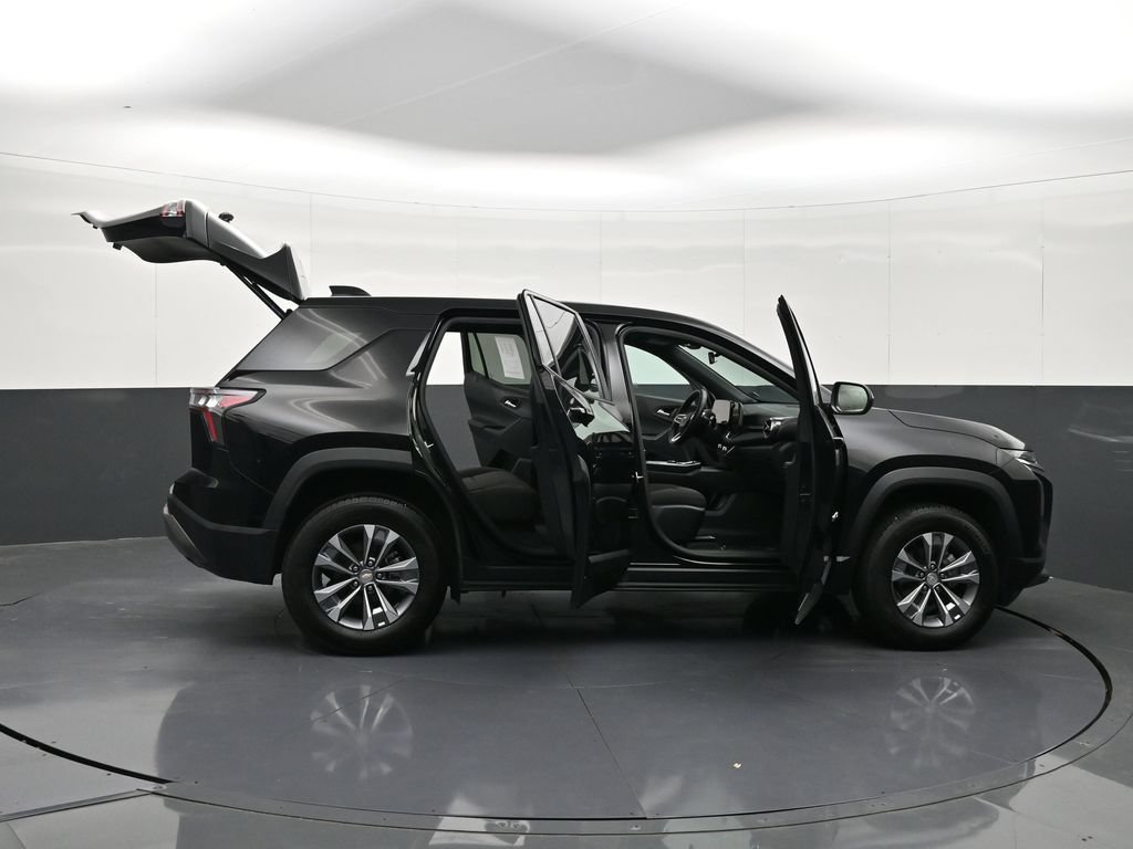 Certified 2026 Chevrolet Equinox LT AWD/4WD image 40