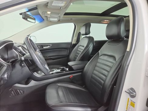 Used 2017 Ford Edge SEL w/ Equipment Group 201A AWD/4WD image 18