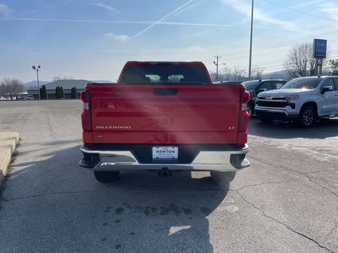 Used 2024 Chevrolet Silverado 1500 LT image 48