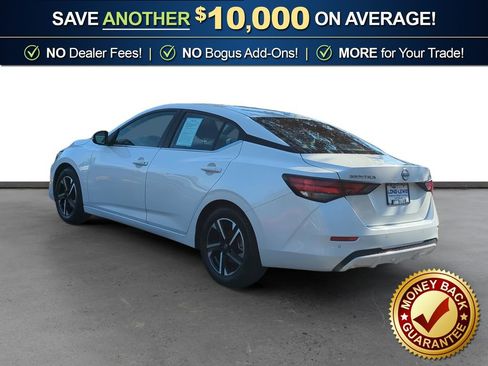 Used 2024 Nissan Sentra SV image 4