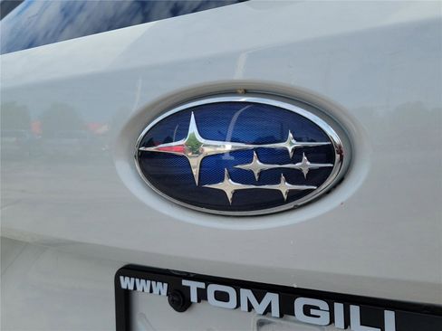 Used 2025 Subaru Crosstrek 2.0i Premium AWD/4WD image 8