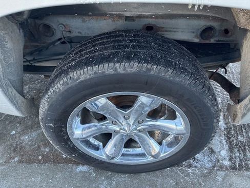 Used 2007 Chevrolet Silverado 1500 LTZ w/ EZ-Lift Tailgate Package AWD/4WD image 8