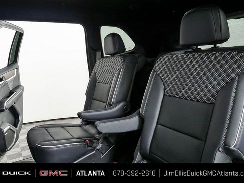 New 2026 GMC Acadia Denali w/ Super Cruise Package FWD image 21
