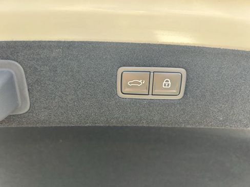New 2026 Genesis G90 3.5T AWD/4WD image 16