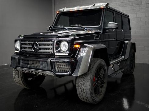 Used 2017 Mercedes-Benz G 550 Squared image 2